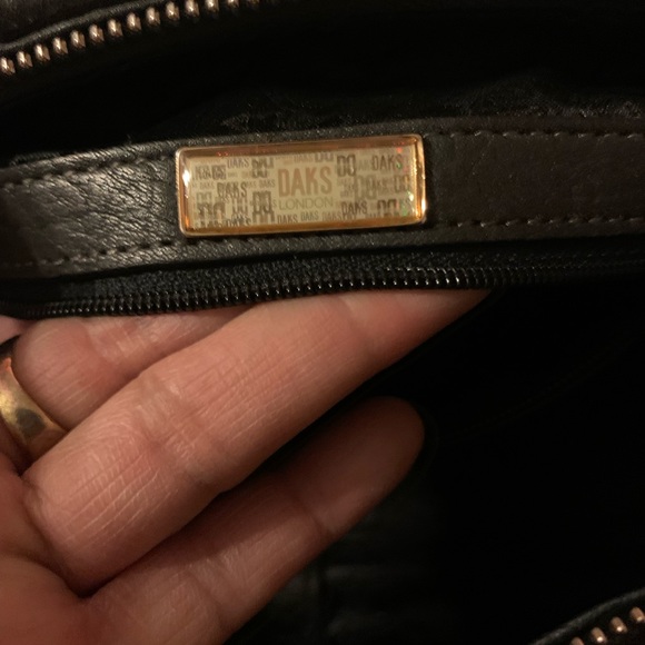 DAKS Hand Bag/ Shoulder Bag - Picture 8 of 13
